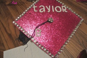 #DIY Graduation Cap Decorating ! #PrettyPinkGrad - Pretty Pink Living