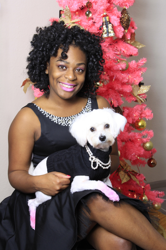 Take-Christmas-Pictures-With Your-Dog